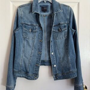 The Limited Classic Blue Denim Jean Jacket Women’s Medium